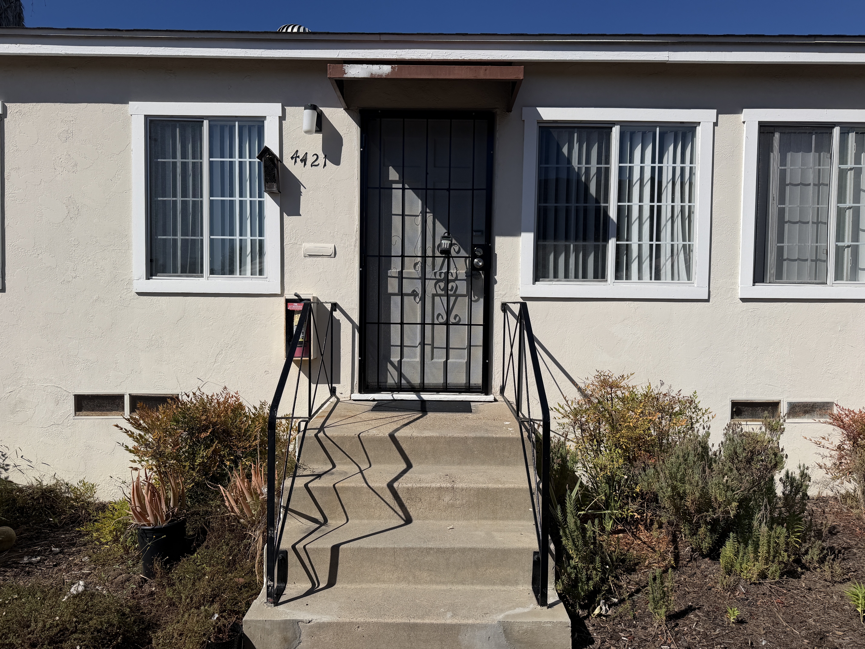 4421 College Avenue