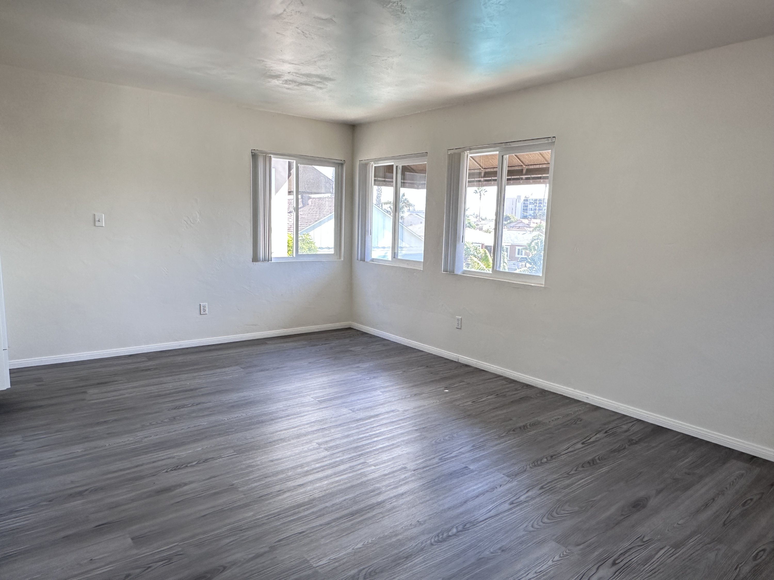 822 Tourmaline Street