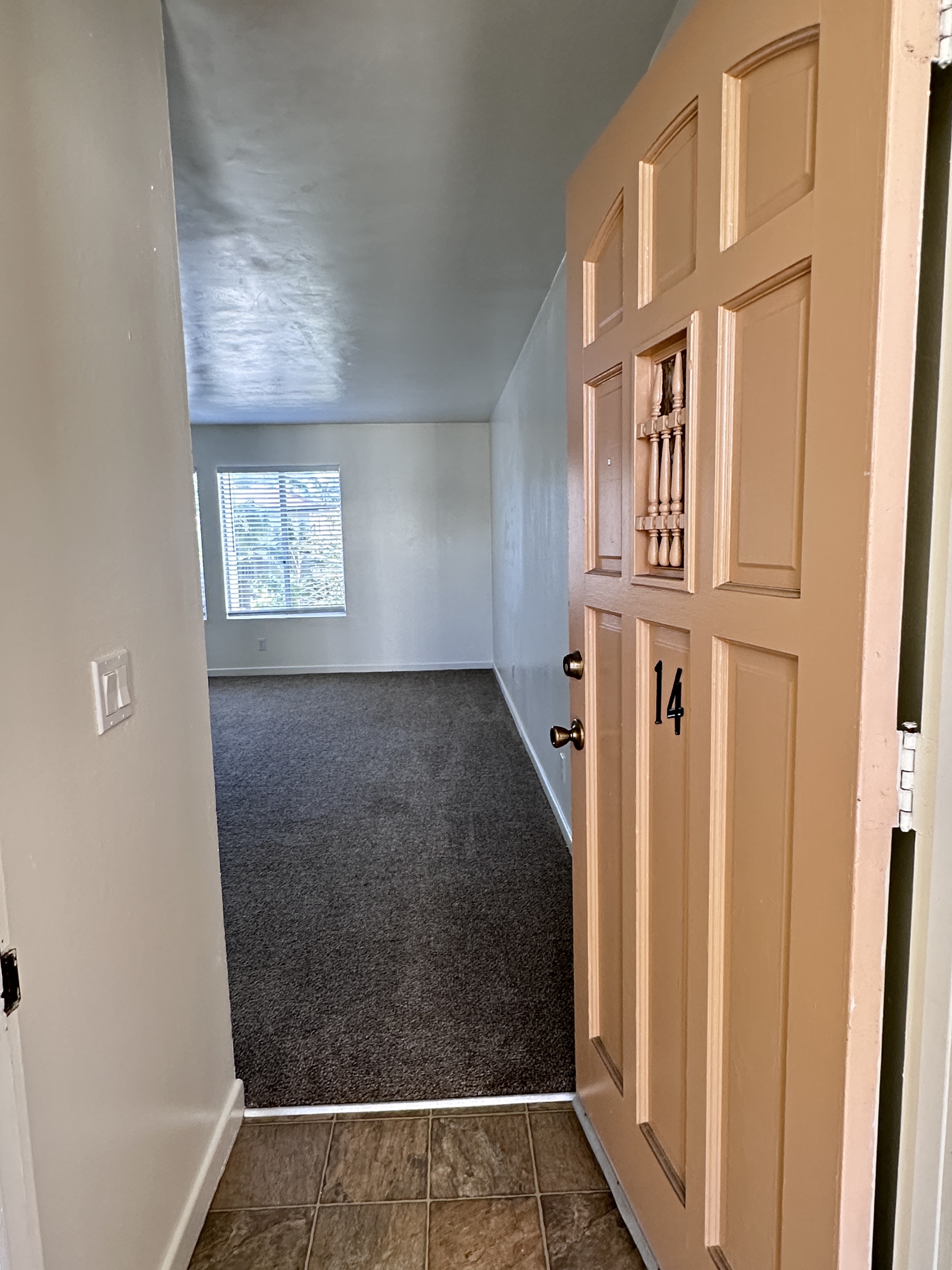 3160 Lincoln St - 14